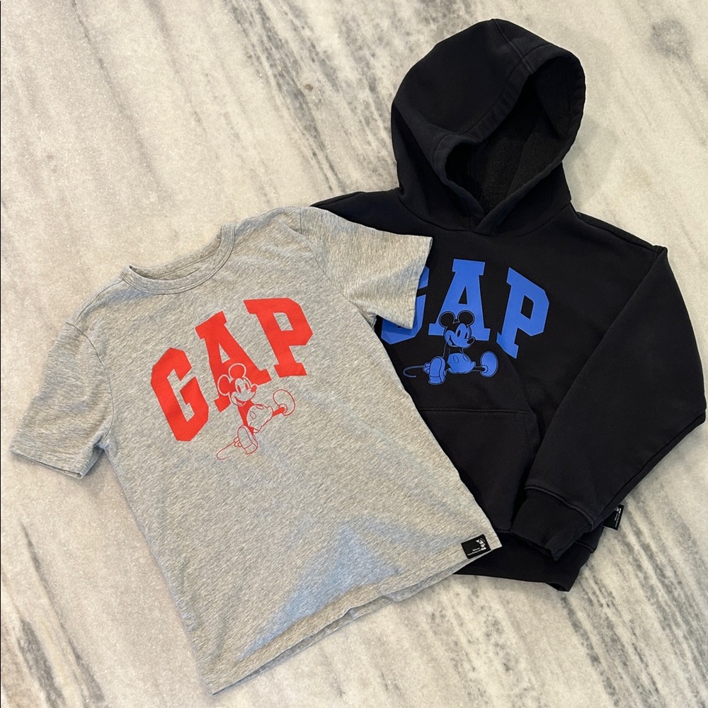 GAP x Disney Youth Hoodie Sweatshirt and TShirt sz Medium  Black and Grey